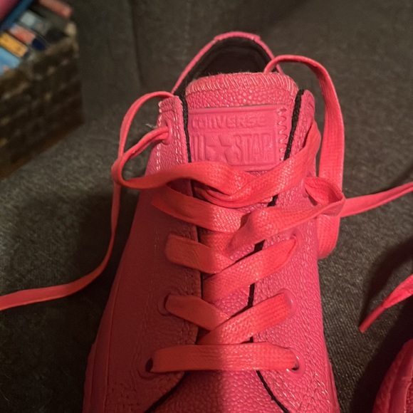 Dark pink Converse All Stars NWOT girls size 1 - Picture 5 of 6
